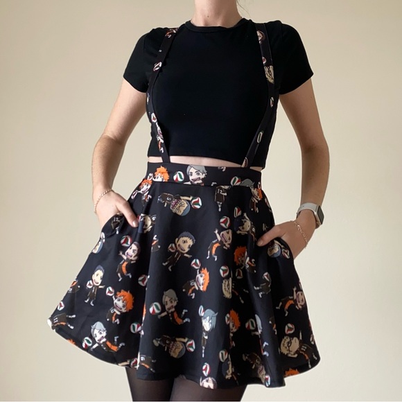 Hot Topic Black Anime Haikyu!! Overalls Skater Mini Skirt Small - Picture 1 of 7